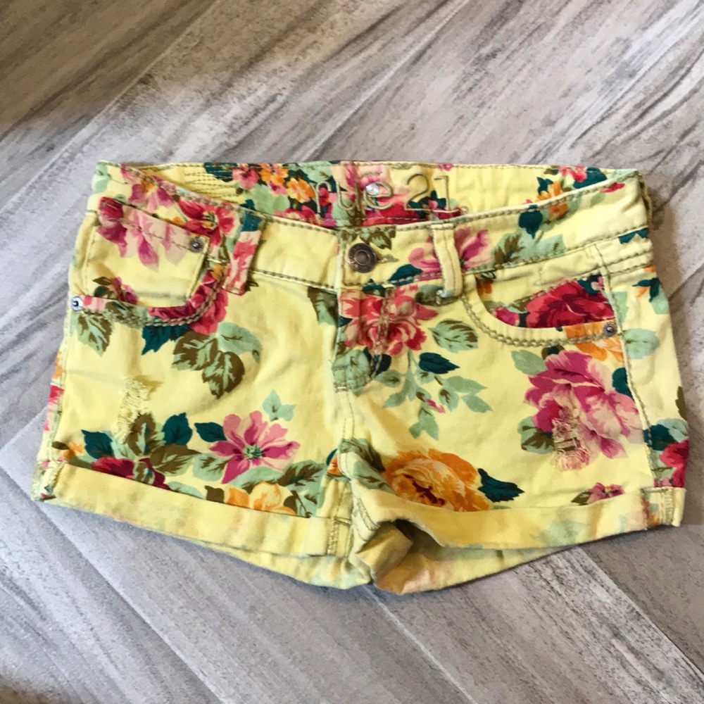 Rue 21 shorts